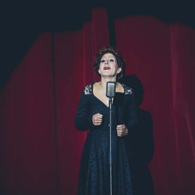 Piaf, voz y delirio. 
Gran Teatro Moliere, CDMX, México. 2018
Foto: Richard Borges Díaz A.K.A. Lord Comepiña  
Instagram y Twitter @LordComepina