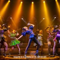 SIX-el-musical-02