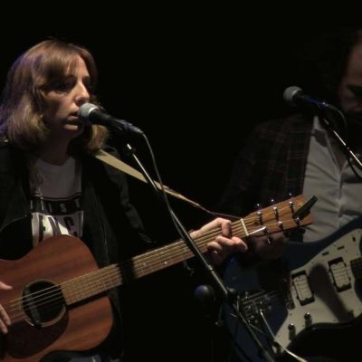 carne-cruda-que-no-te-lo-cuenten-ven-a-verlo_02