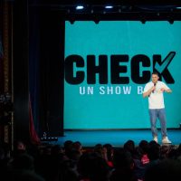 check-un-show-bien-alvaro-casares03