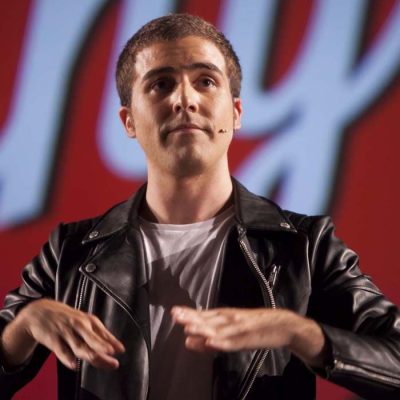 grease-sing-along-04
