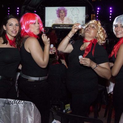 grease-sing-along-09