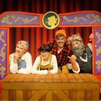 grupo en teatrillo_pinocha