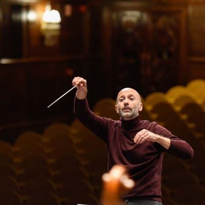 requiem-mozart25_director