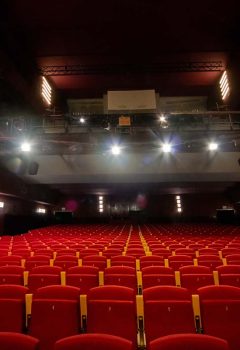 Teatro Fígaro - Grupo Smedia