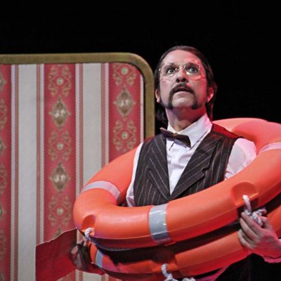 titanic-fish-and-ships-teatro-en-ingles-05